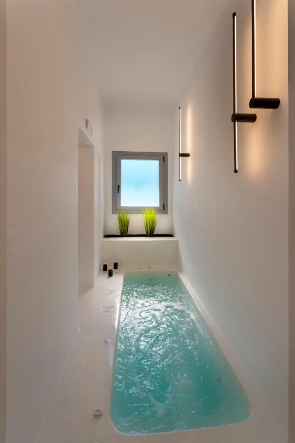 Linea Luxury Suites Fira  Zewnętrze zdjęcie