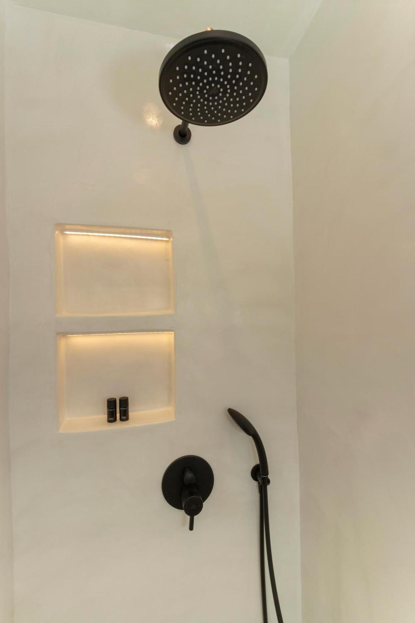 Linea Luxury Suites Fira  Zewnętrze zdjęcie